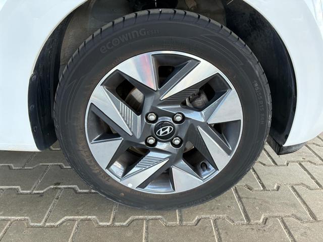 Hyundai i10 MPI 1.0 63PS Comfort / CarPlay Navi Kamera Tempomat Alu 15'' 