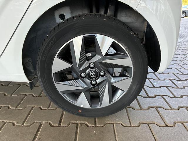 Hyundai i10 MPI 1.0 63PS Comfort / CarPlay Navi Kamera Tempomat Alu 15'' 