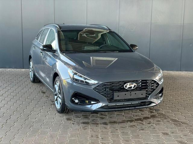 Hyundai i30 Kombi Comfort Plus Navi / ACC Totwinkel Assistent/ PDC V&H + Kamera/ Alu 17" 