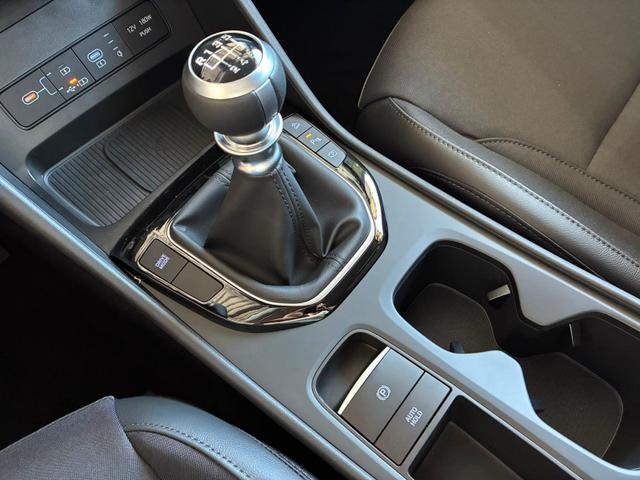 Hyundai TUCSON Comfort Plus 1.6 T-GDI 2WD / Matrix-LED ACC Shz vo+hi + Lenkradheizung Elek. Heck Alu 18" 