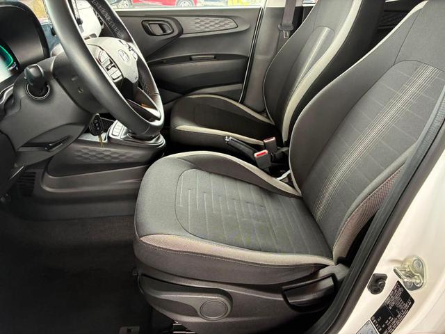 Hyundai i10 MPI 1.0 63PS Comfort / CarPlay Navi Kamera Tempomat Alu 15'' 