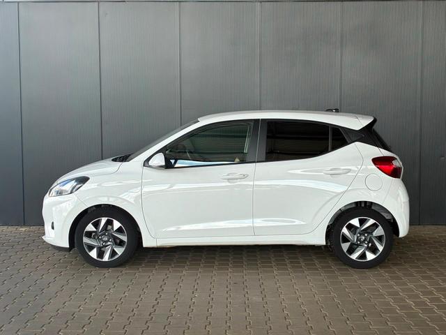Hyundai i10 MPI 1.0 63PS Comfort / CarPlay Navi Kamera Tempomat Alu 15'' 
