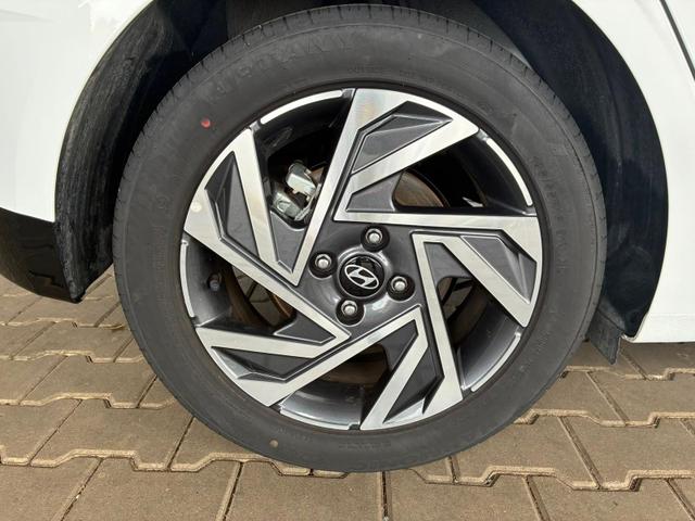Hyundai i20 Comfort 1.0 T-GDI Automatik / LED Tempomat Navi R&uuml;ckfahrkamera Alu 16" 