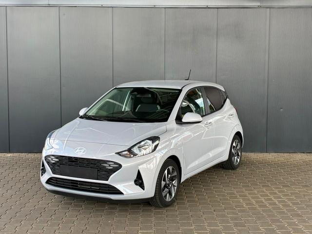 Hyundai i10 - MPI 1.0 63PS Comfort / CarPlay Navi Kamera Tempomat Alu 15''