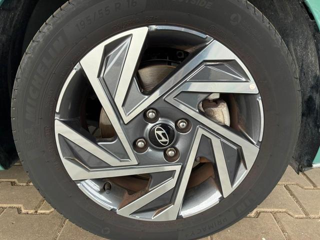 Hyundai i20 Comfort 1.0 T-GDI Automatik / LED Tempomat Navi R&uuml;ckfahrkamera Alu 16" 