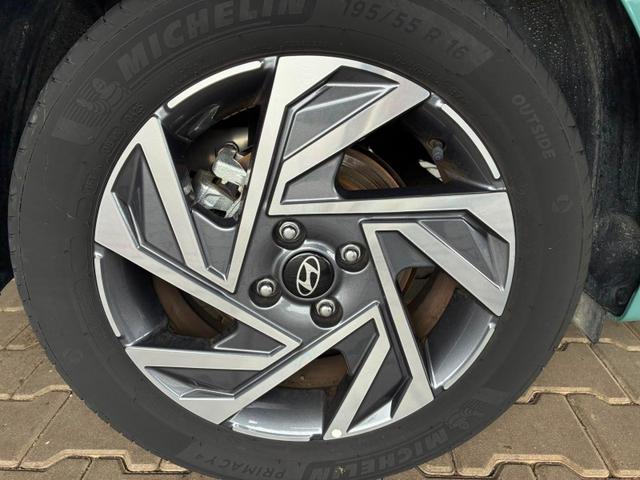 Hyundai i20 Comfort 1.0 T-GDI Automatik / LED Tempomat Navi R&uuml;ckfahrkamera Alu 16" 