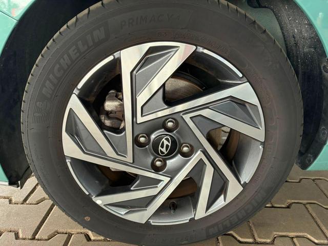 Hyundai i20 Comfort 1.0 T-GDI Automatik / LED Tempomat Navi R&uuml;ckfahrkamera Alu 16" 