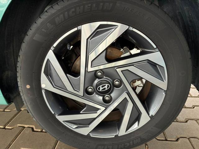 Hyundai i20 Comfort 1.0 T-GDI Automatik / LED Tempomat Navi R&uuml;ckfahrkamera Alu 16" 