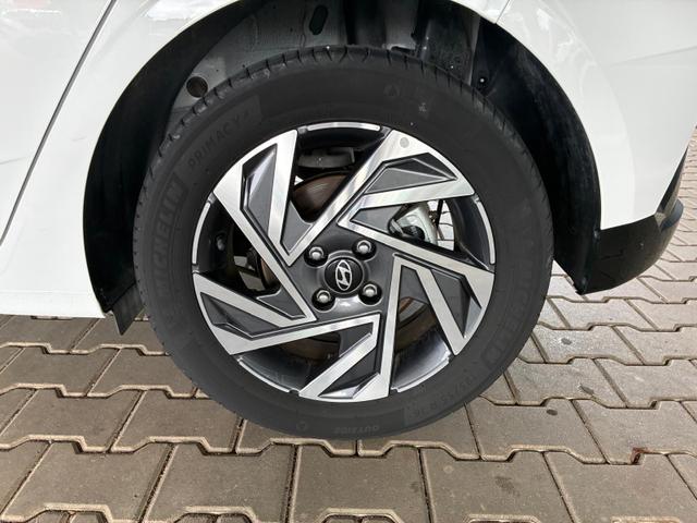 Hyundai i20 Comfort 1.0 T-GDI Automatik / LED Tempomat Navi R&uuml;ckfahrkamera Alu 16" 