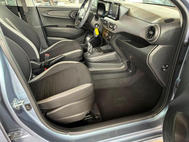 Hyundai i10 MPI 1.0 63PS Comfort / CarPlay Navi Kamera Tempomat Alu 15'' 