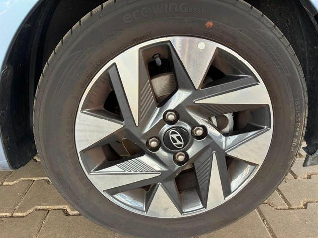 Hyundai i10 MPI 1.0 63PS Comfort / CarPlay Navi Kamera Tempomat Alu 15'' 