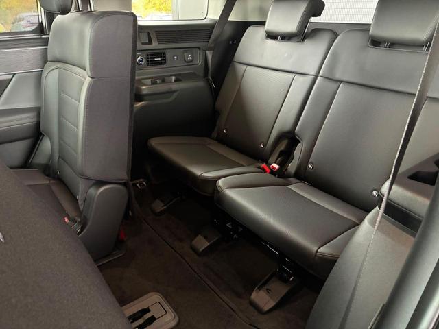 Hyundai SANTA FE HEV Prime 2WD 7-Sitzer / 4x Shz + Sitzbel&uuml;ftung ACC Head-Up 360&deg; Kam. Leder Panoramadach Alu 20" 