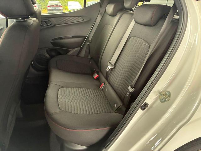 Hyundai i10 MPI 1.2 79PS N-Line / CarPlay Navi Kamera Tempomat Alu 15'' 