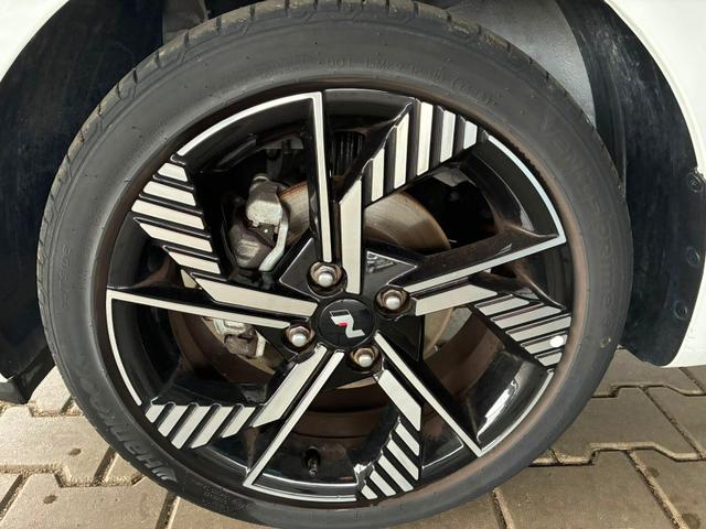 Hyundai i10 MPI 1.2 79PS N-Line / CarPlay Navi Kamera Tempomat Alu 15'' 