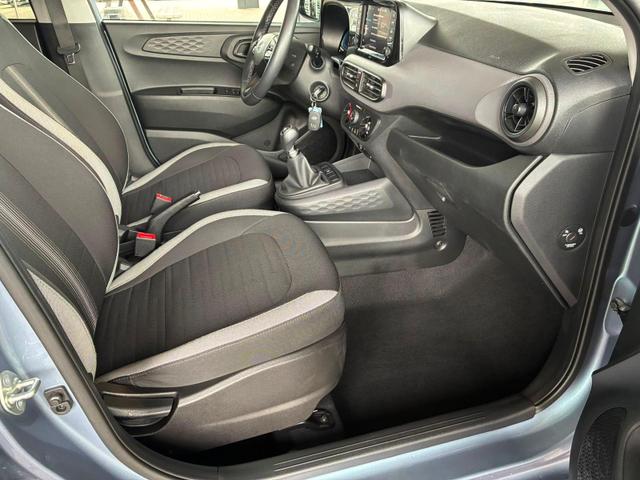 Hyundai i10 MPI 1.0 63PS Comfort / CarPlay Navi Kamera Tempomat Alu 15'' 