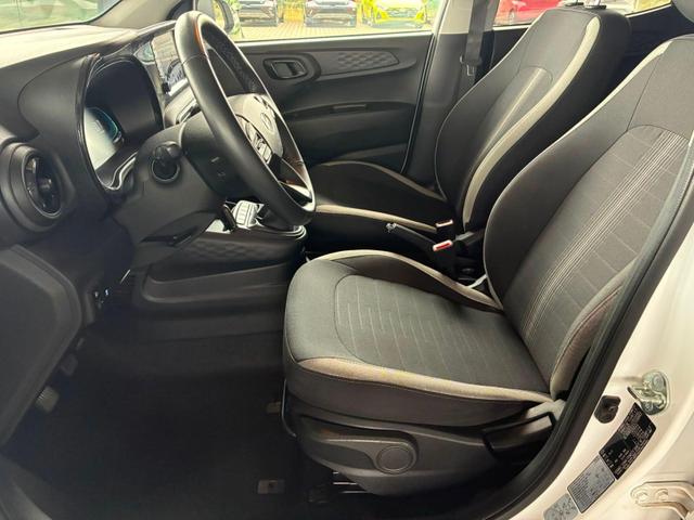 Hyundai i10 MPI 1.0 63PS Comfort / CarPlay Navi Kamera Tempomat Alu 15'' 