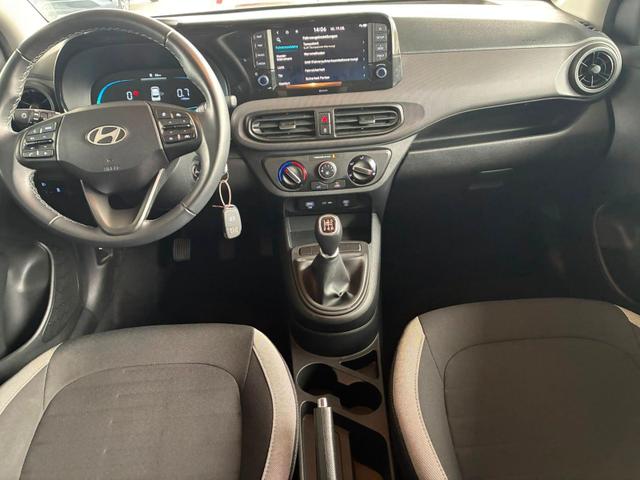 Hyundai i10 MPI 1.0 63PS Comfort / CarPlay Navi Kamera Tempomat Alu 15'' 