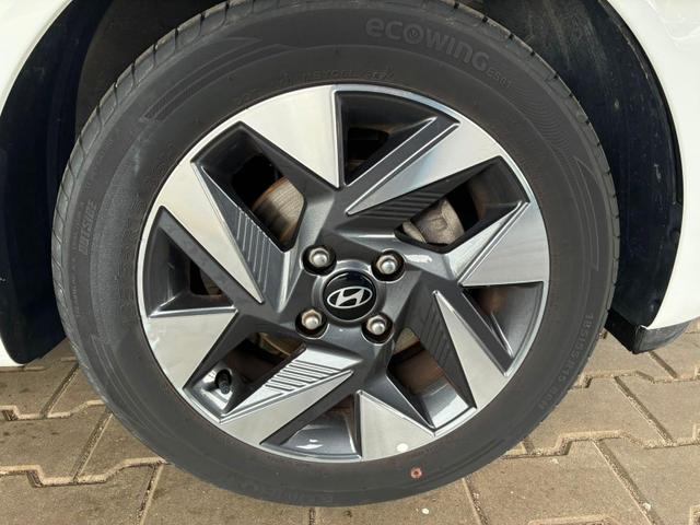 Hyundai i10 MPI 1.0 63PS Comfort / CarPlay Navi Kamera Tempomat Alu 15'' 