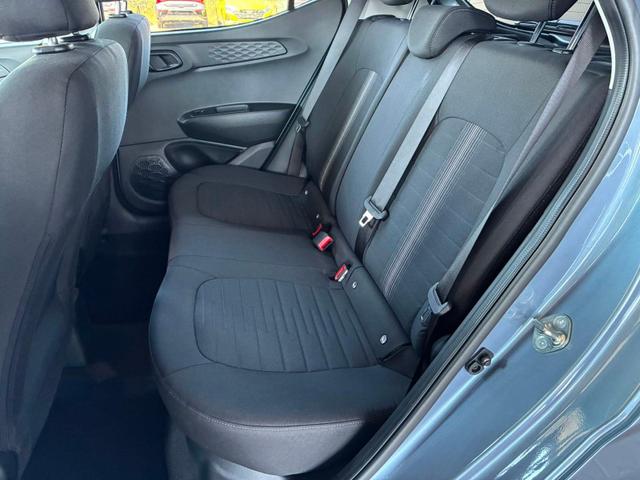 Hyundai i10 MPI 1.0 63PS Comfort / CarPlay Navi Kamera Tempomat Alu 15'' 