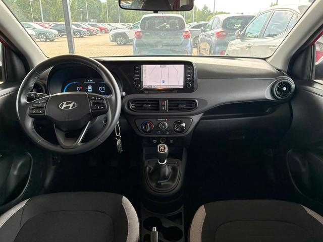 Hyundai i10 MPI 1.0 63PS Comfort / CarPlay Navi Kamera Tempomat Alu 15'' 