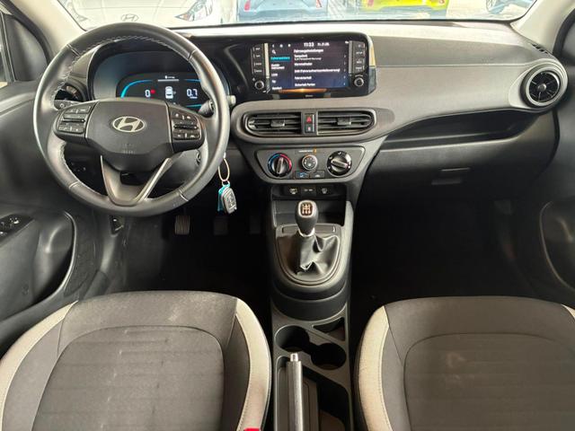 Hyundai i10 MPI 1.0 63PS Comfort / CarPlay Navi Kamera Tempomat Alu 15'' 