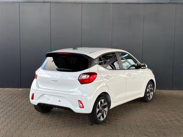 Hyundai i10 MPI 1.0 63PS Comfort / CarPlay Navi Kamera Tempomat Alu 15'' 