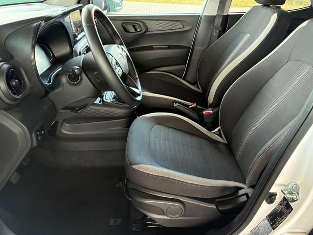 Hyundai i10 MPI 1.0 63PS Comfort / CarPlay Navi Kamera Tempomat Alu 15'' 