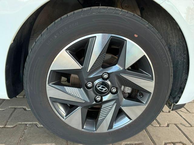 Hyundai i10 MPI 1.0 63PS Comfort / CarPlay Navi Kamera Tempomat Alu 15'' 