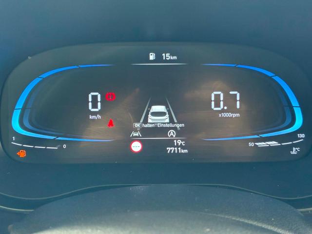 Hyundai i10 MPI 1.0 63PS Comfort / CarPlay Navi Kamera Tempomat Alu 15'' 
