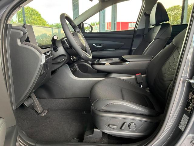 Hyundai TUCSON Comfort Plus 1.6 T-GDI 4WD 7DCT / Matrix-LED ACC Teilleder Shz vo+hi + Lenkradheizung Elek. Heck Alu 18" 
