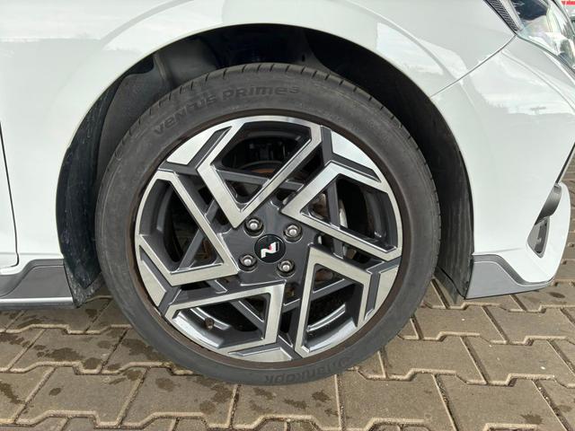 Hyundai i20 1.2 MPI N-Line / LED Tempomat Navi R&uuml;ckfahrkamera Alu 17" 