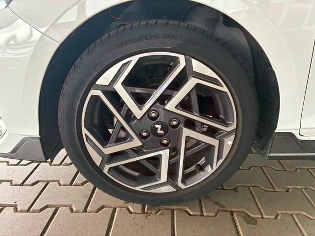 Hyundai i20 1.2 MPI N-Line / LED Tempomat Navi R&uuml;ckfahrkamera Alu 17" 