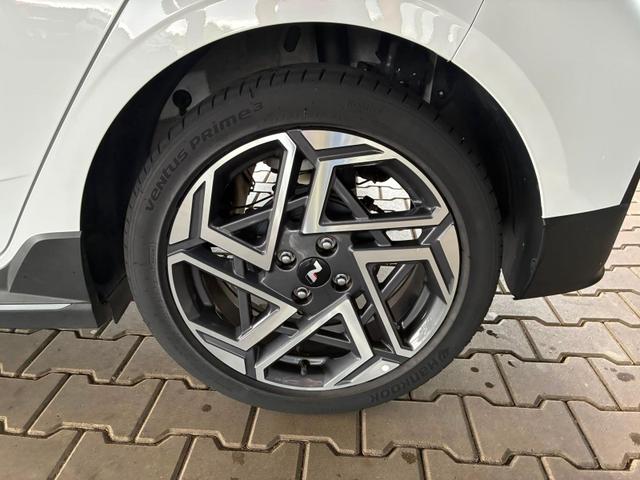 Hyundai i20 1.2 MPI N-Line / LED Tempomat Navi R&uuml;ckfahrkamera Alu 17" 