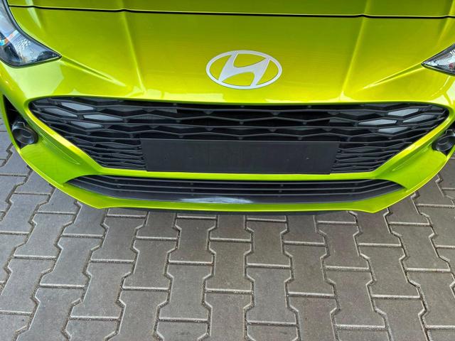 Hyundai i10 MPI 1.0 63PS Comfort / CarPlay Navi Kamera Tempomat Alu 15'' 