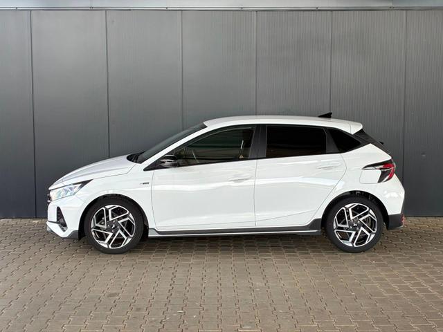Hyundai i20 1.2 MPI N-Line / LED Tempomat Navi R&uuml;ckfahrkamera Alu 17" 