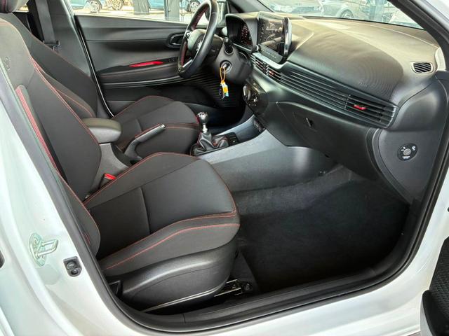 Hyundai i20 1.2 MPI N-Line / LED Tempomat Navi R&uuml;ckfahrkamera Alu 17" 