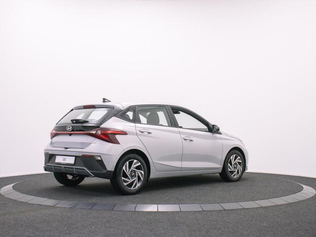 Hyundai i20 1.2 MPI 5MT Comfort / Navi PDC Hinten + Kamera Tempomat Alu 16'' 