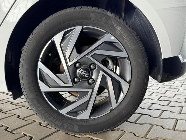 Hyundai i20 Comfort 1.0 T-GDI Automatik / LED Tempomat Navi R&uuml;ckfahrkamera Alu 16" 
