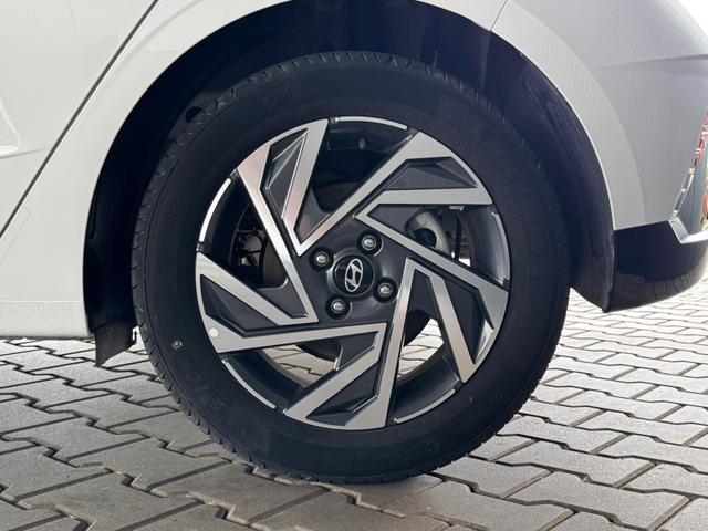 Hyundai i20 Comfort 1.0 T-GDI Automatik / LED Tempomat Navi R&uuml;ckfahrkamera Alu 16" 