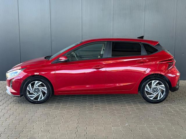 Hyundai i20 Comfort 1.0 T-GDI Automatik / LED Tempomat Navi R&uuml;ckfahrkamera Alu 16" 