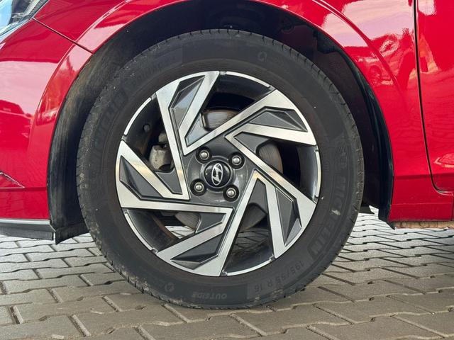 Hyundai i20 Comfort 1.0 T-GDI Automatik / LED Tempomat Navi R&uuml;ckfahrkamera Alu 16" 