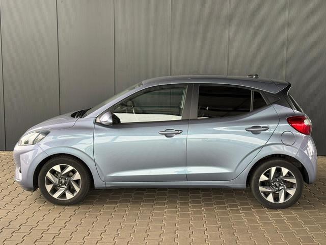 Hyundai i10 MPI 1.0 63PS Comfort / CarPlay Navi Kamera Tempomat Alu 15'' 