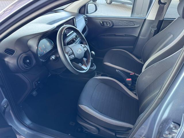 Hyundai i10 MPI 1.0 63PS Comfort / CarPlay Navi Kamera Tempomat Alu 15'' 