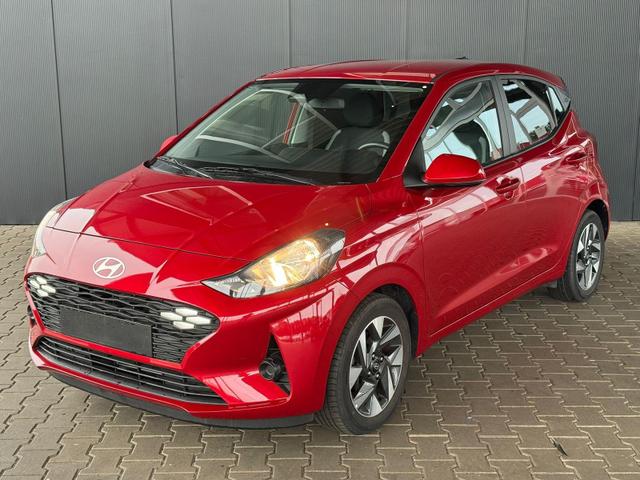 Hyundai i10 - MPI 1.0 63PS Comfort / CarPlay Navi Kamera Tempomat Alu 15''