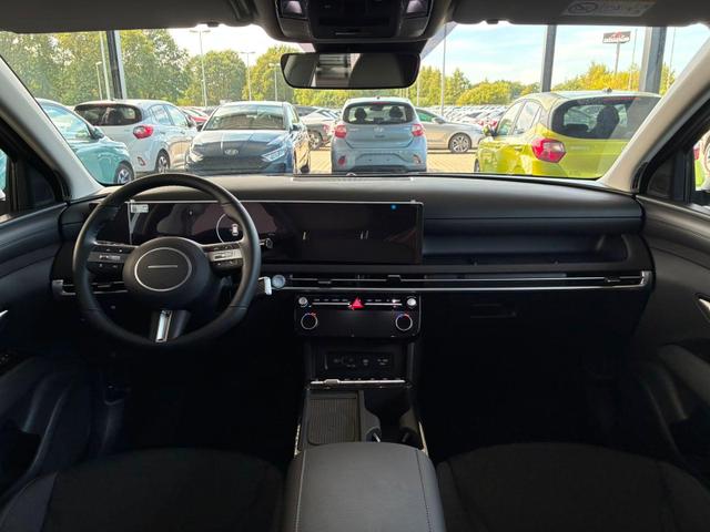 Hyundai TUCSON Comfort Plus 1.6 T-GDI 4WD 48V DCT / Matrix-LED Pano-Dach ACC Shz hi + vo Teilleder Alu 18" 
