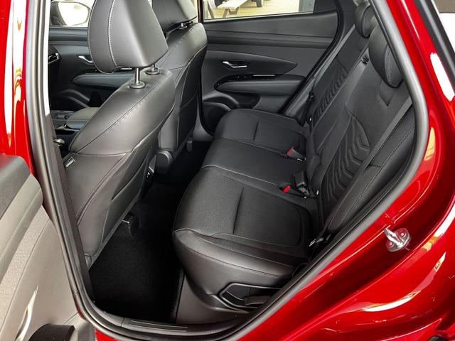 Hyundai TUCSON Comfort Plus 1.6 T-GDI 4WD 48V 7DCT / Matrix-LED ACC Elek. Heck 360&deg; Kam. Teilleder Shz vo + hi Alu 18" 