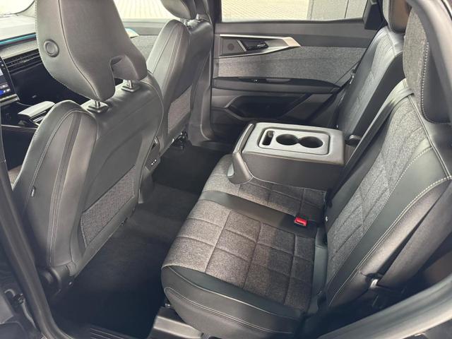 Renault Espace 1.2 Techno E-Tech Hybrid 7 Sitze / Panoramadach Navi & Carplay ACC 360 Kamera 