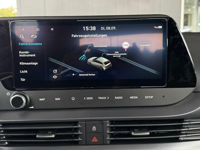 Hyundai i20 Smart 1.0 T-GDi 90PS 7DCT Automatik / Navi PDC H. mit Kamera SHZ Vorne ALU 16'' 