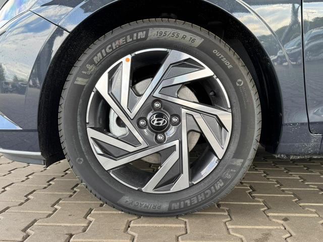 Hyundai i20 Smart 1.0 T-GDi 90PS 7DCT Automatik / Navi PDC H. mit Kamera SHZ Vorne ALU 16'' 