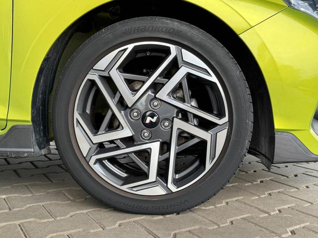 Hyundai i20 1.2 MPI N-Line / LED Tempomat Navi R&uuml;ckfahrkamera Alu 17" 